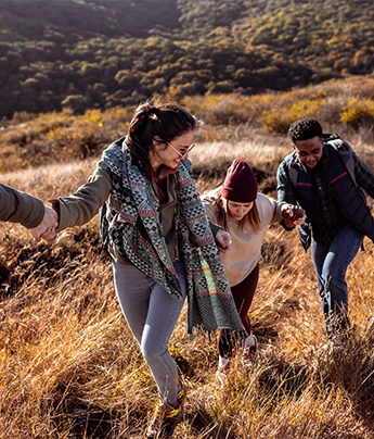 Grupo de amigos, destino Nueva Zelanda. Teduca estudios en el exterior.