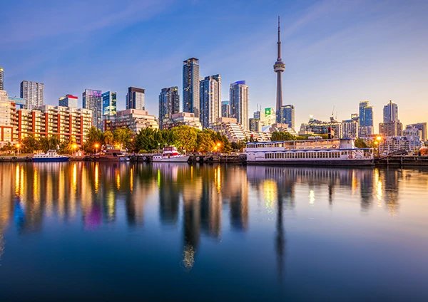 Destino Toronto, Canadá. Teduca estudios en el exterior.