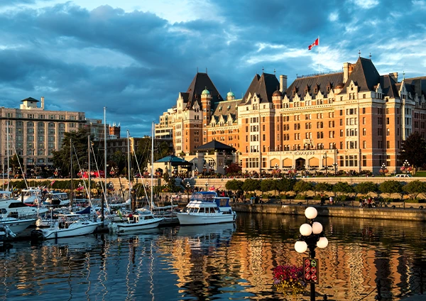 Destino Victoria, Canadá. Teduca estudios en el exterior.