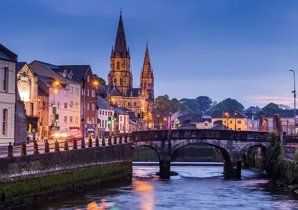 Destino Cork, Irlanda. Teduca estudios en el exterior.