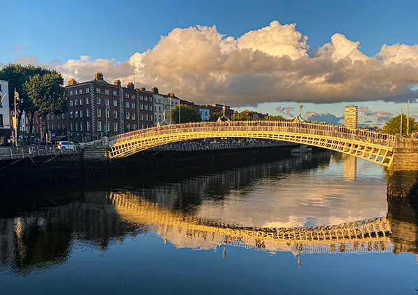 Destino Dublin, Irlanda. Teduca estudios en el exterior.